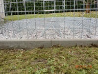 Untergrund unter den Holzschuppen 