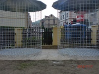 Untergrund unter den Holzschuppen 