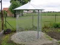 Untergrund unter den Holzschuppen 