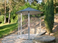 Untergrund unter den Holzschuppen 