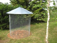 Untergrund unter den Holzschuppen 